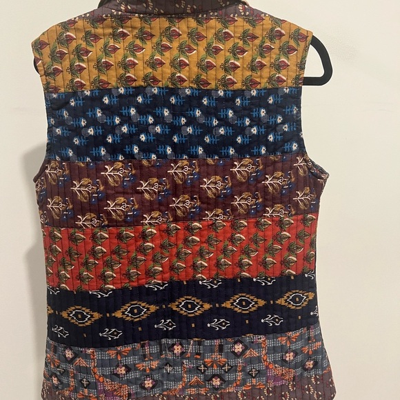 Young Threads Patchwork Quilted Zip Vest Boho Style JK21011 - Picture 4 of 4